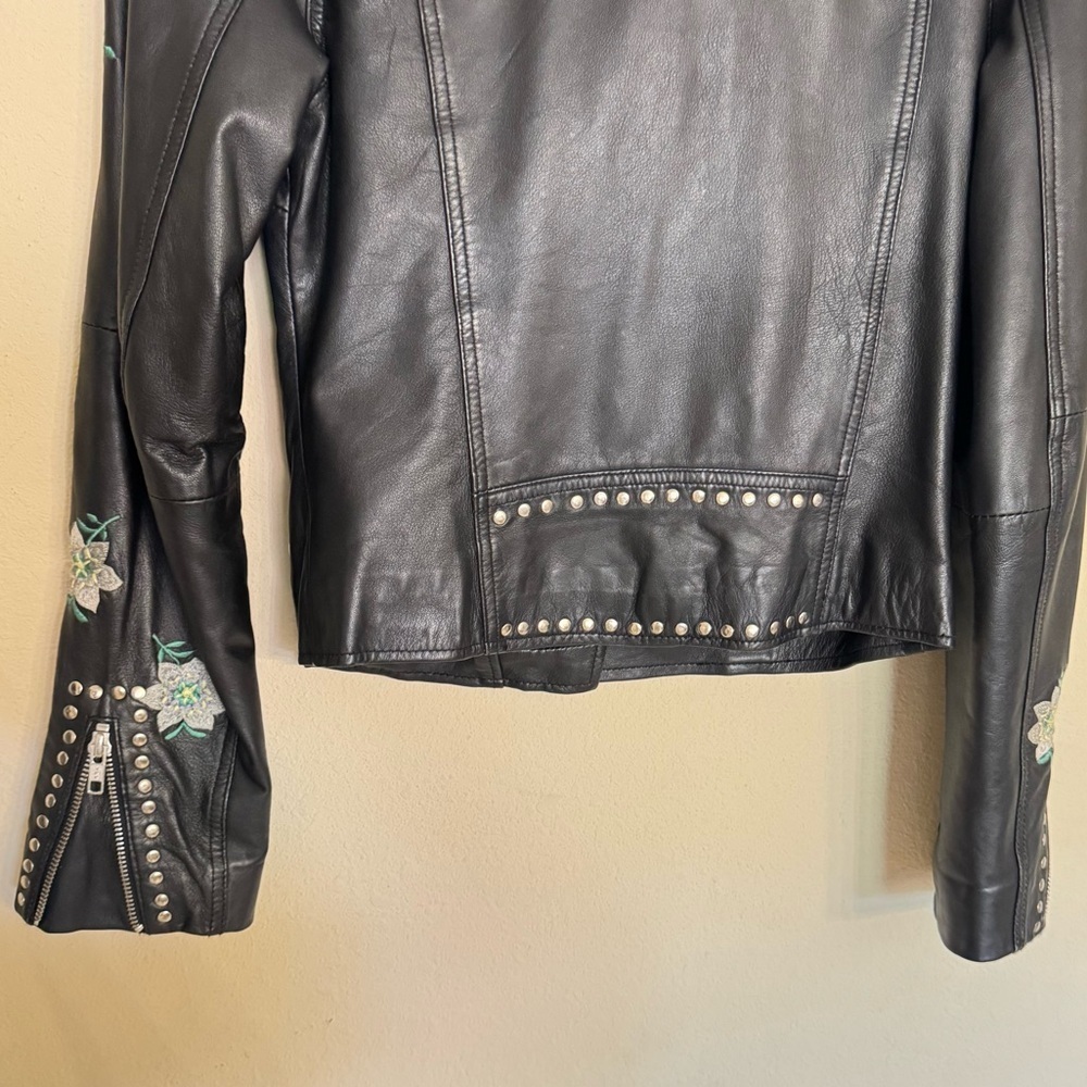 Barney's Original Floral Embroidered Studded 100% Leather Jacket Size 8 Motto - Picture 12 of 16